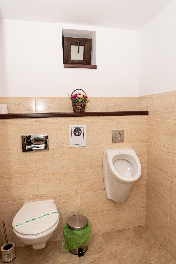 فندق K'Raman Râmnicu Vâlcea المظهر الخارجي الصورة